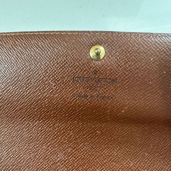 Vintage Louis Vuitton Monogram Sarah Long Wallet - Picture 14 of 14